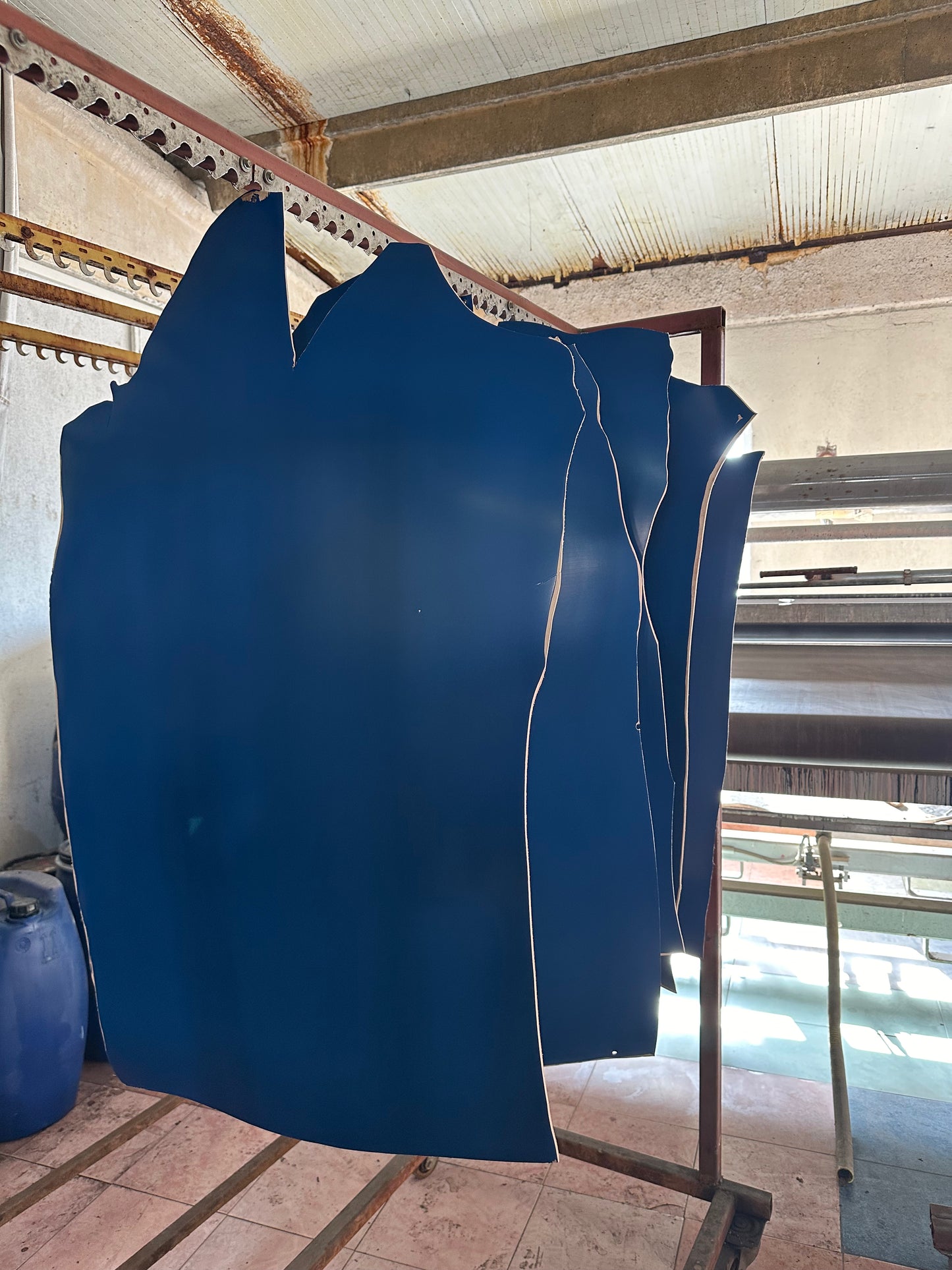 Sole Leather Bend Blue Dyed